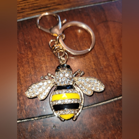 Bag Charm of Bumble Bee - Picture 4 of 4